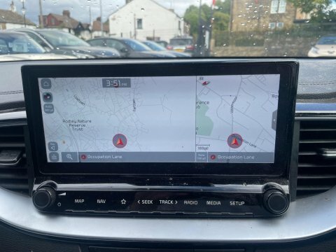 Kia Xceed 1.5 T Gdi 4 Suv Red #9