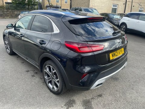 Kia Xceed 2021 21 3 Black #5