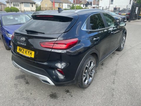 Kia Xceed 1.5 T Gdi 4 Suv Red #8