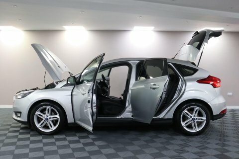 Ford Focus 2017 66 Titanium MD66ETL Silver #5