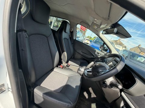 Renault Zoe 55 Kwh 2023 White #6