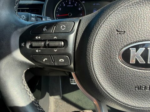 Kia Stonic 1.0 T-gdi 3 Suv Red #11