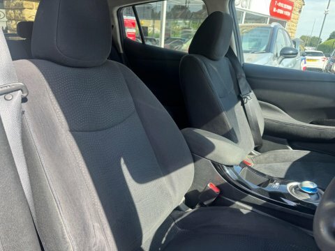 Nissan Leaf 24 Kwh 2016 Black #6