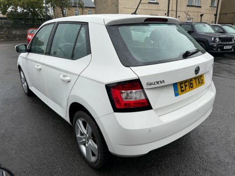 Skoda Fabia 2016 16 Se White #5