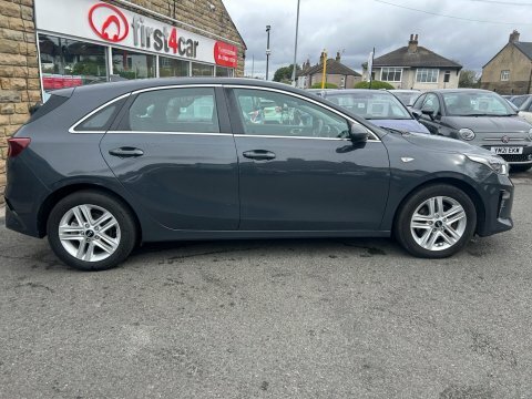 Kia Ceed 2019 69 2 AY69YWF Grey #6