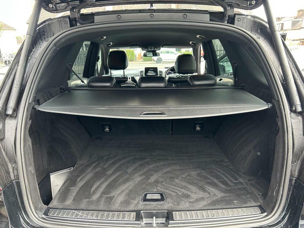 Mercedes-Benz GLE Class Gle 250 D 4Matic Amg Line Night Edition Silver #23