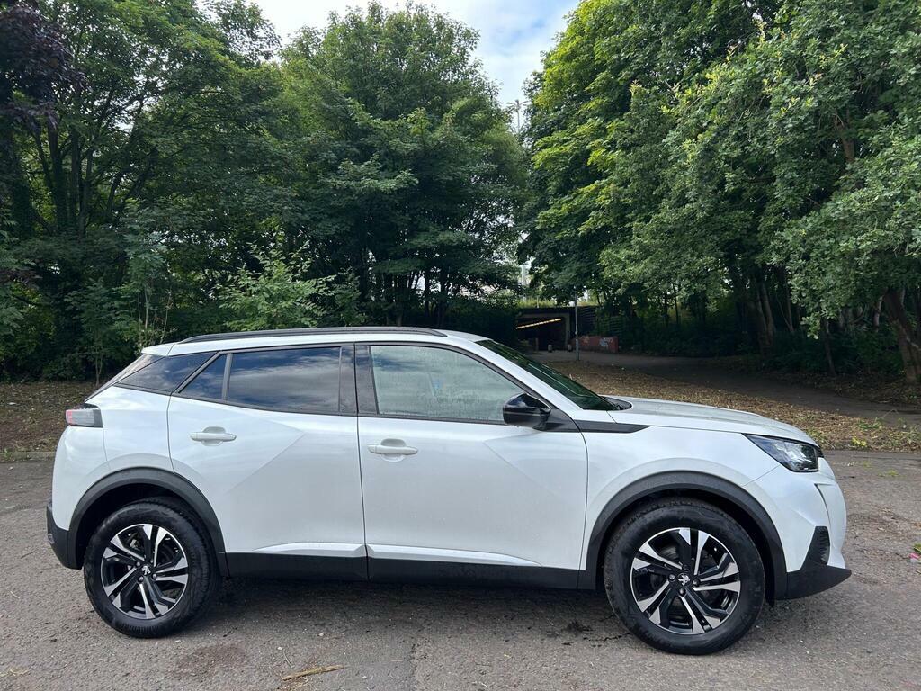 Peugeot 2008 1.2 Puretech Allure Premium Eat Euro 6 S S White