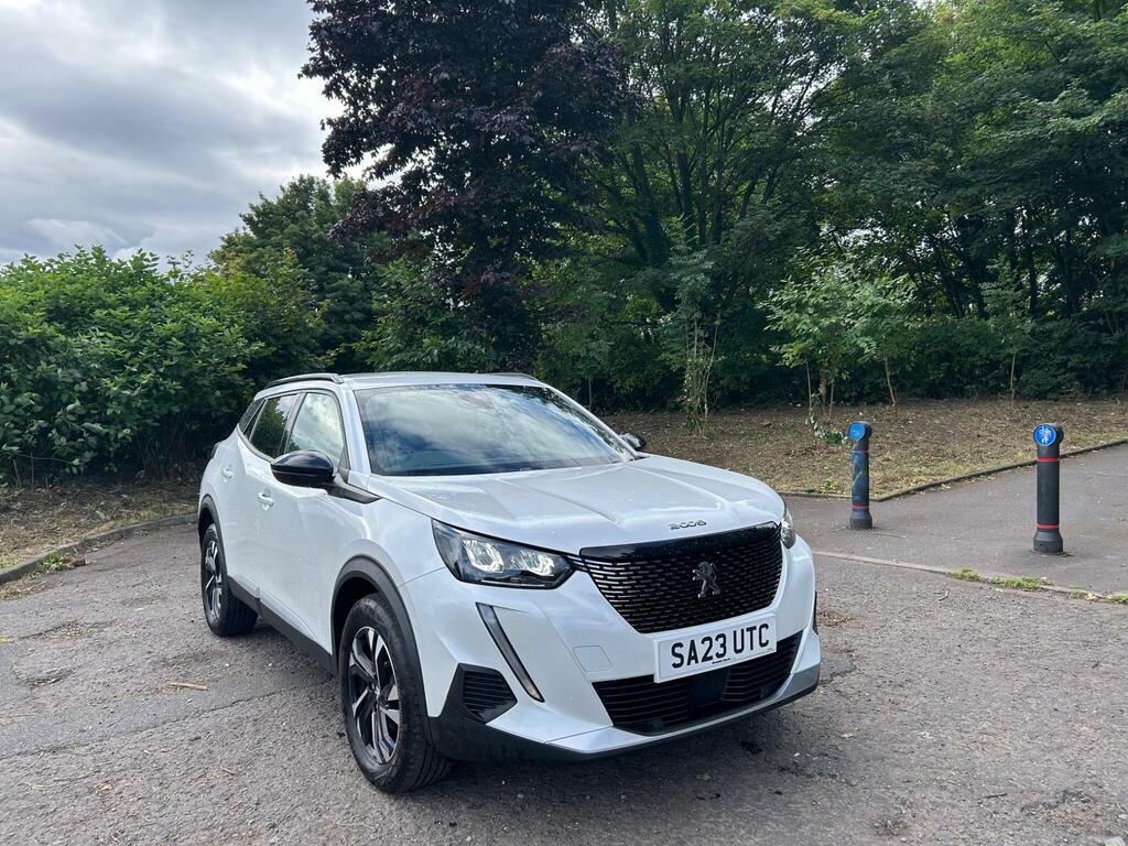 Peugeot 2008 1.2 Puretech Allure Premium Eat Euro 6 S S White #4