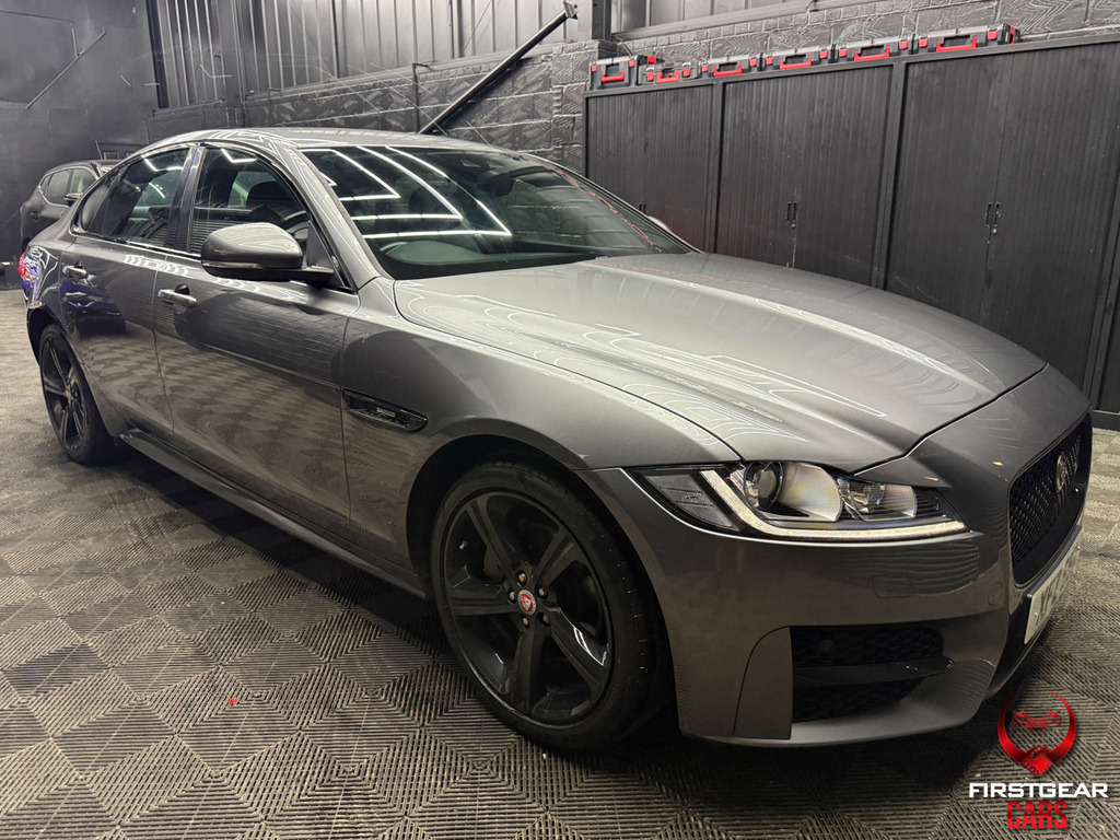 Jaguar XF R-sport Saloon Euro 6 Ss #6