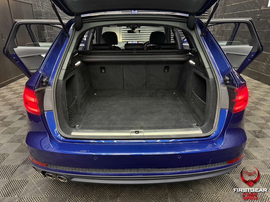 Audi A4 Avant Audi A4 Avant S Line 3.0 Tdi Quattro 218 Ps S Tron Blue #37