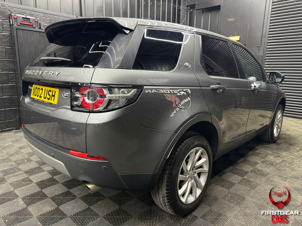 Land Rover Discovery Sport Hse Silver #9