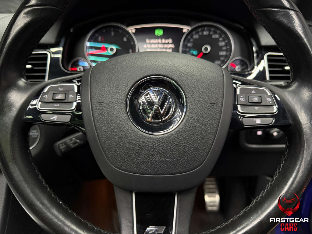 Volkswagen Touareg 3.0 Touareg V6 Black #35