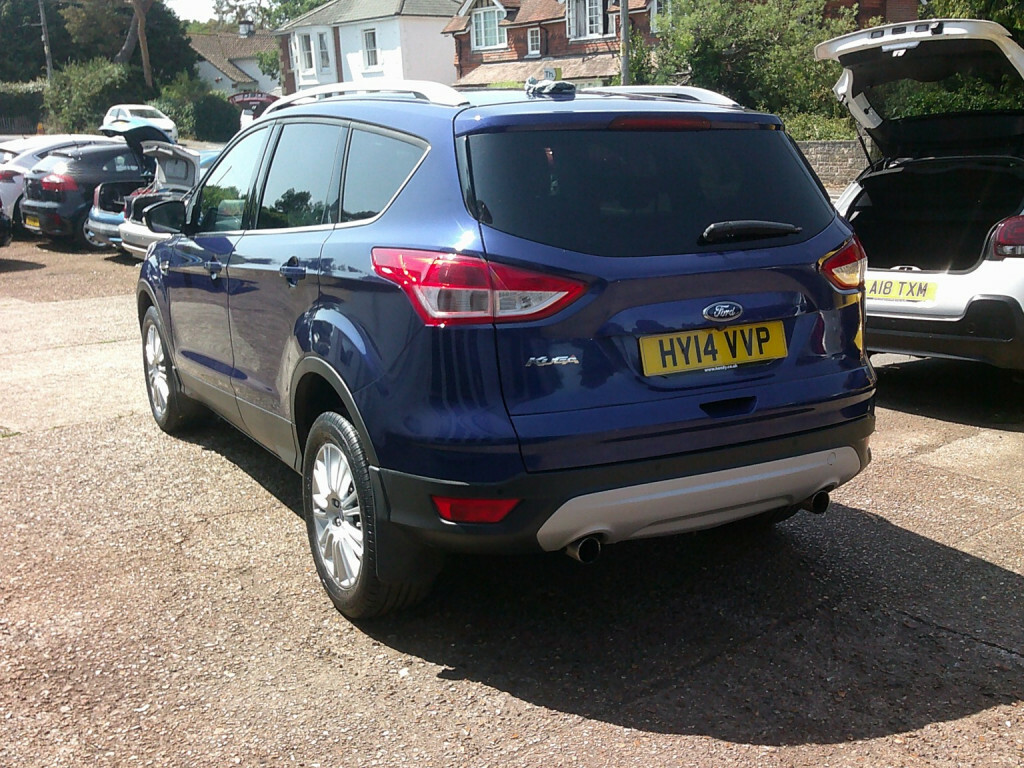 Ford Kuga 2.0 Tdci Titanium Suv Awd Euro 5 White #13