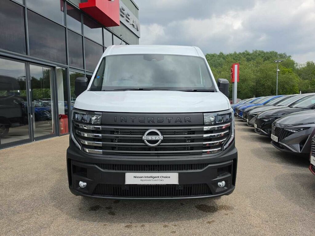 Nissan InterStar 2.0 Dci 150Ps H2 Tekna Van White #4