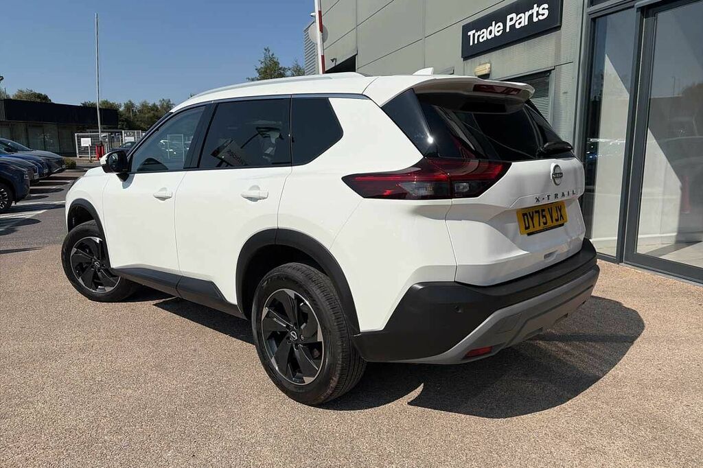 Nissan X-Trail 1.5 Mhev 163 N-connecta 7 Seat Xtronic DY75VJX White #3