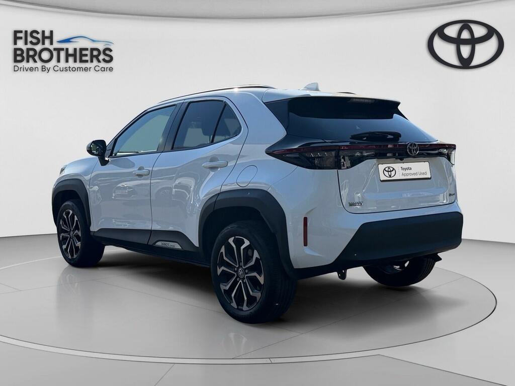 Toyota Yaris Cross 1.5 Hybrid Design Cvt RK74KKX White #4