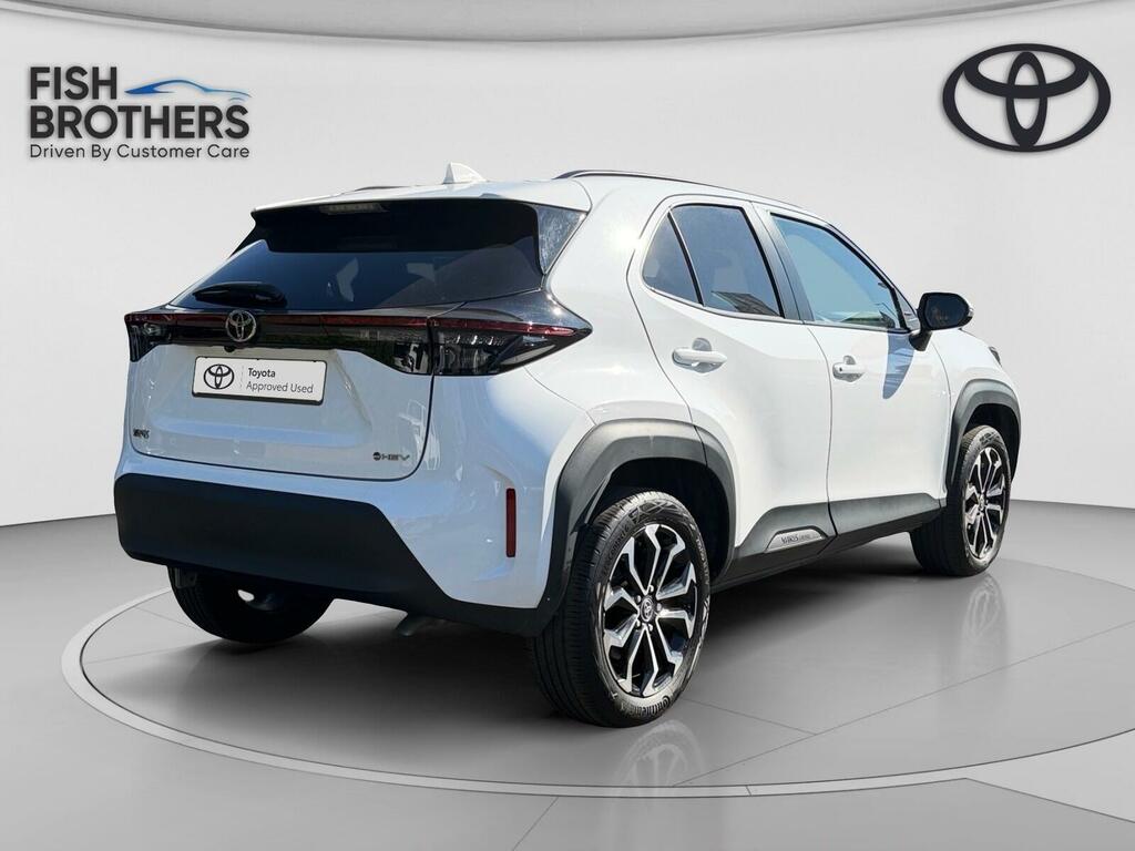 Toyota Yaris Cross 1.5 Hybrid Design Cvt RK74KKX White #2
