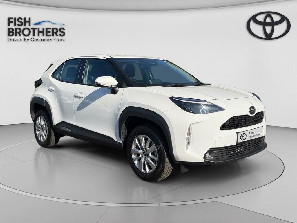 Toyota Yaris Cross 1.5 Hybrid Icon Cvt White