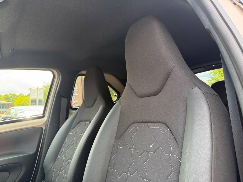 Toyota Aygo X Edge Blue #11
