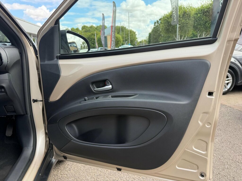 Toyota Aygo X Edge Blue #38