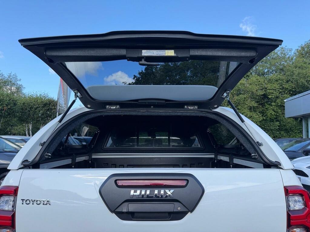 Toyota HILUX Invincible Dcab Pick Up 2.4 D-4d Grey #27