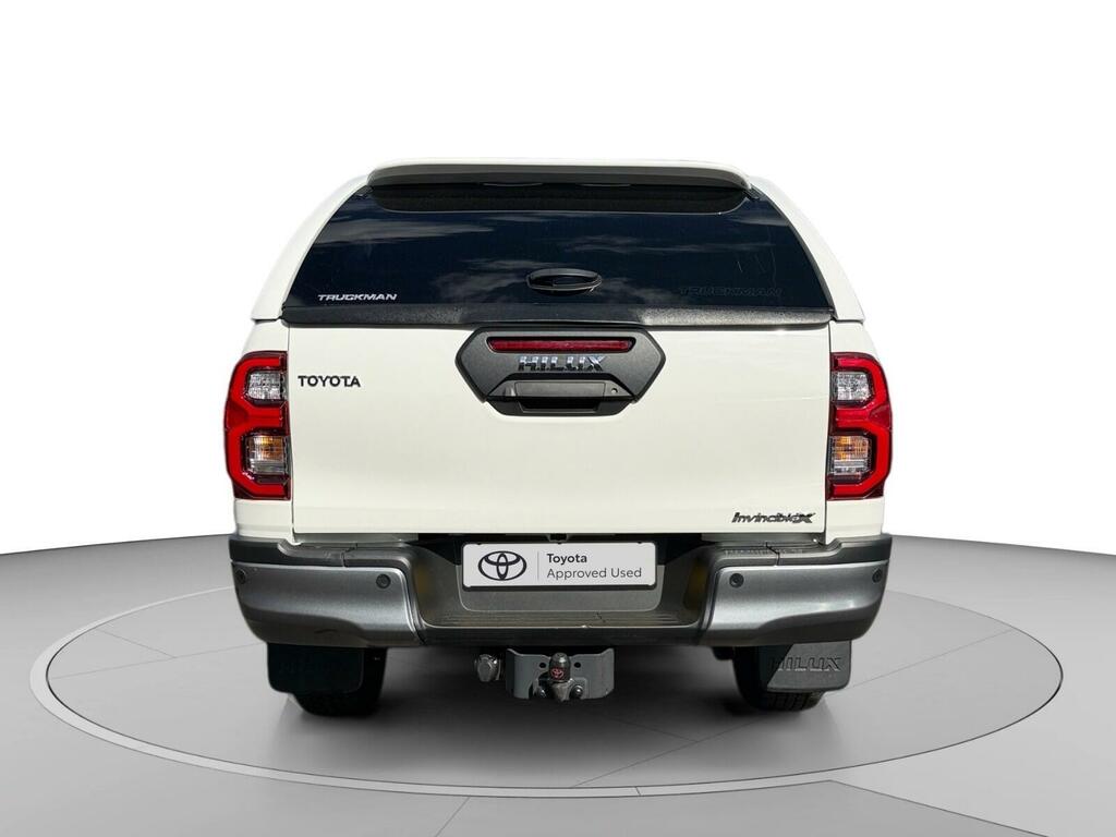 Toyota HILUX Invincible Dcab Pick Up 2.4 D-4d Grey #29