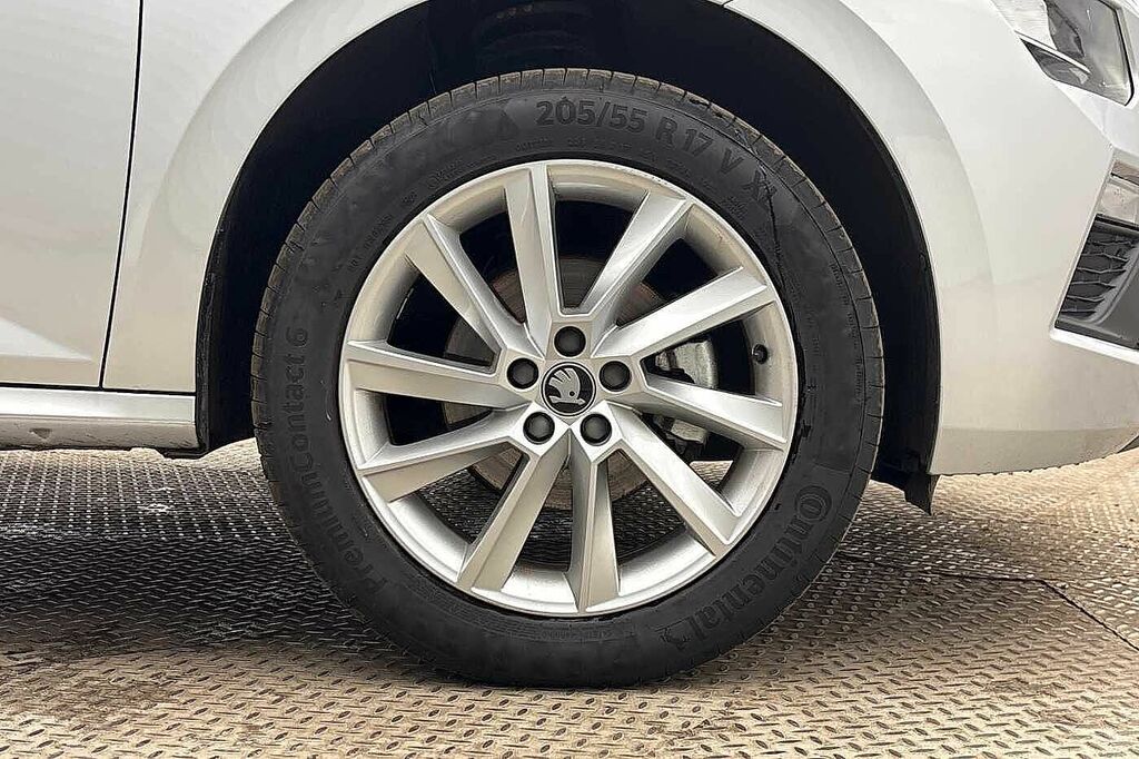 Skoda Kamiq 1.0 Tsi 95 Se Edition Silver #5