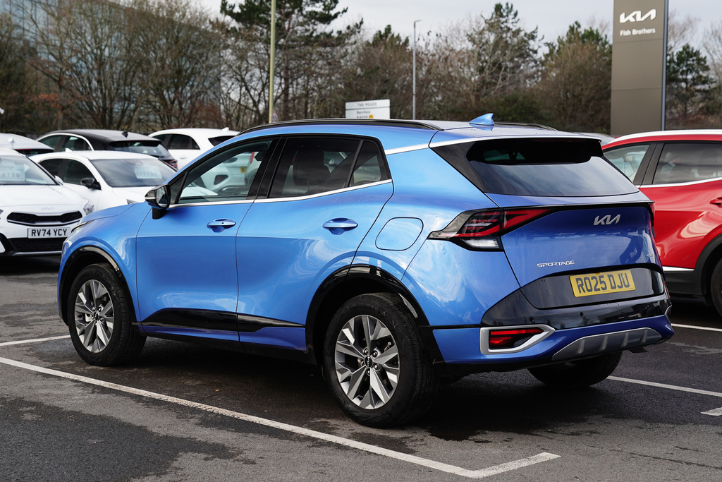 Kia Sportage 1.6T Gdi 207 Hev Gt-line Blue #3