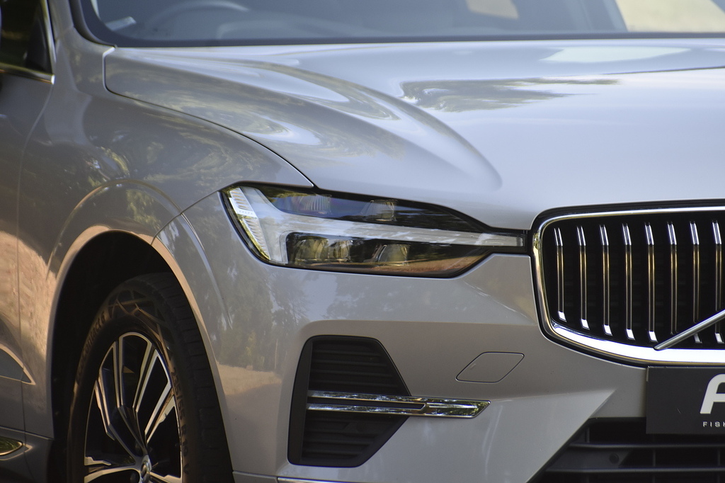 Volvo XC60 Suv Silver #3