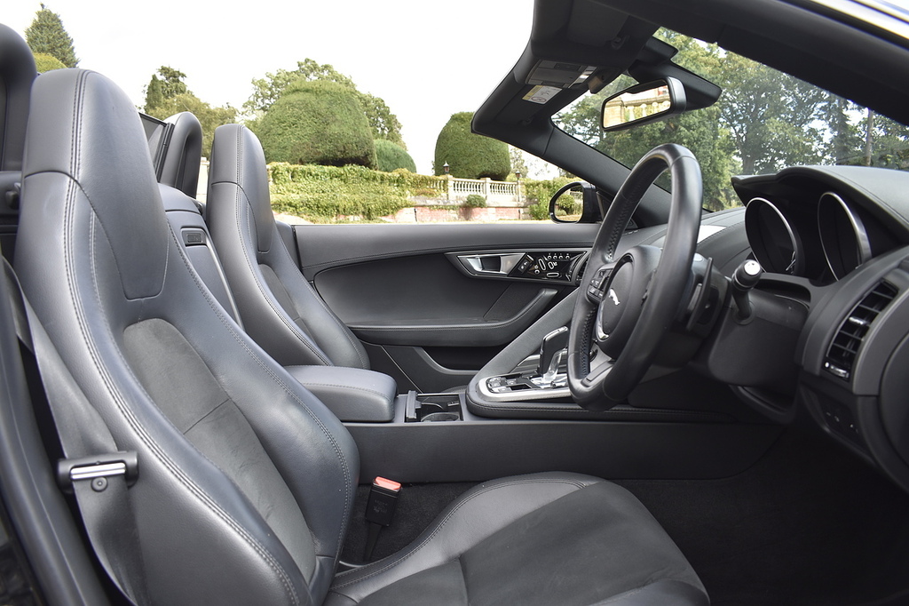 Jaguar F-Type Convertible 3.0 V6 400 Sport Euro 6 Ss Black #18