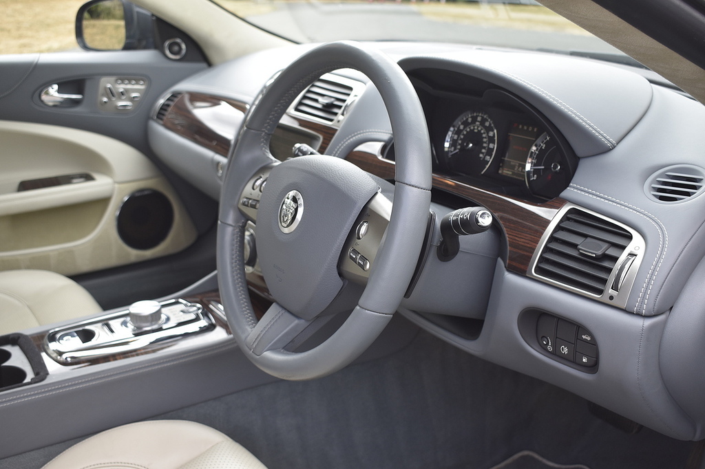 Jaguar XK 2011 5.0 V8 Coupe Euro 5 385 Ps Silver #17