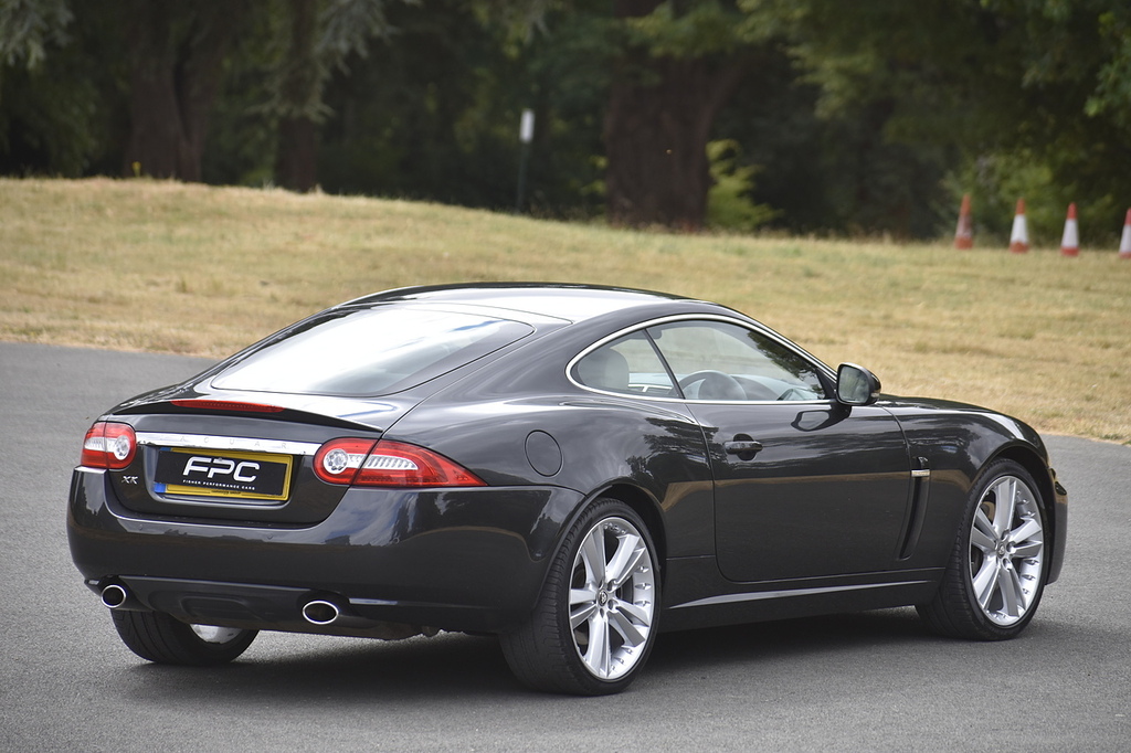 Jaguar XK 2011 5.0 V8 Coupe Euro 5 385 Ps Silver #12