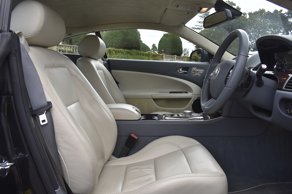 Jaguar XK 2011 5.0 V8 Coupe Euro 5 385 Ps Silver #18