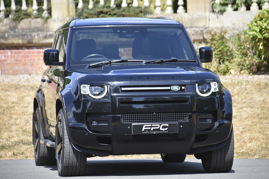 Land Rover Defender 110 Suv Black #3