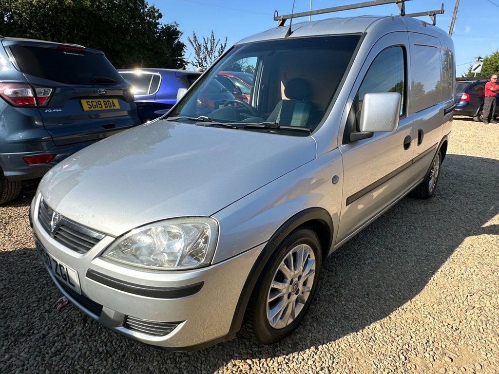 Vauxhall Combo 1.3L Se Silver