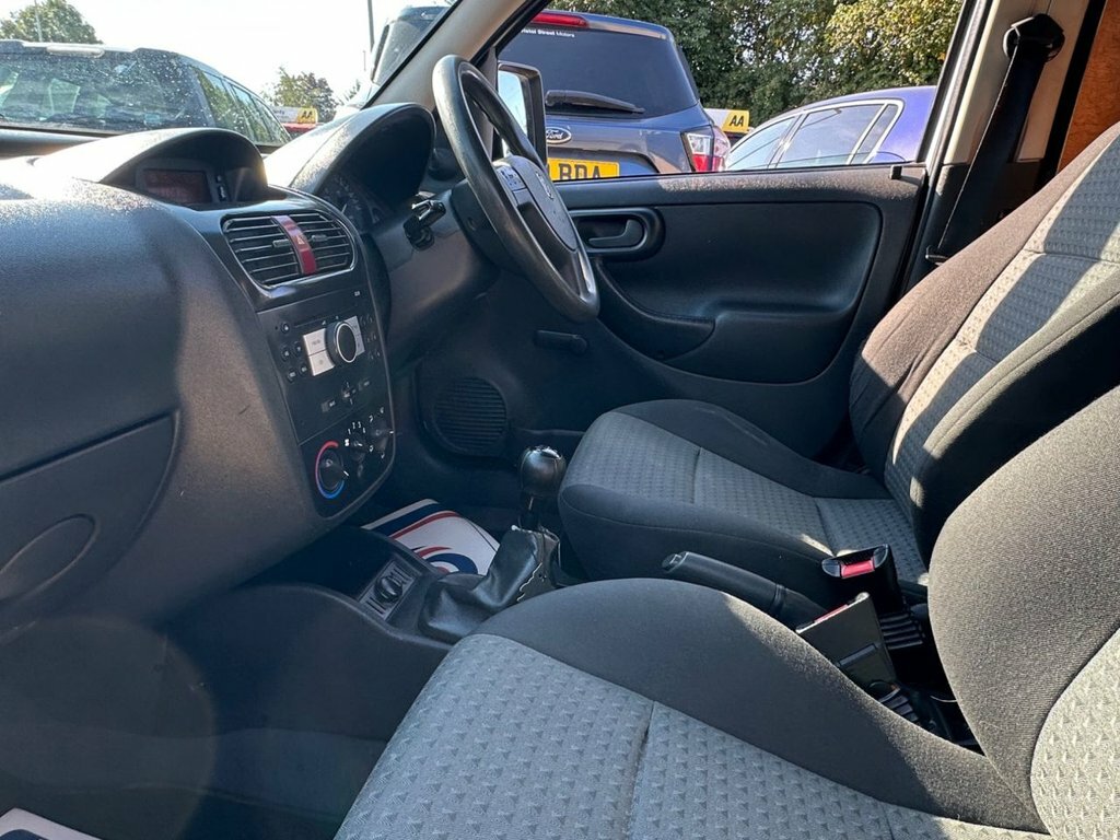 Vauxhall Combo Panel Van Red #51