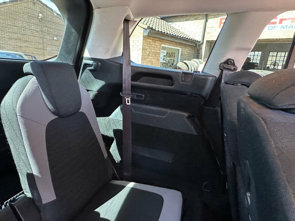 Citroen Grand C4 SpaceTourer C4 Picasso Exclusive E-hdi 115 Etg6 Grey #53