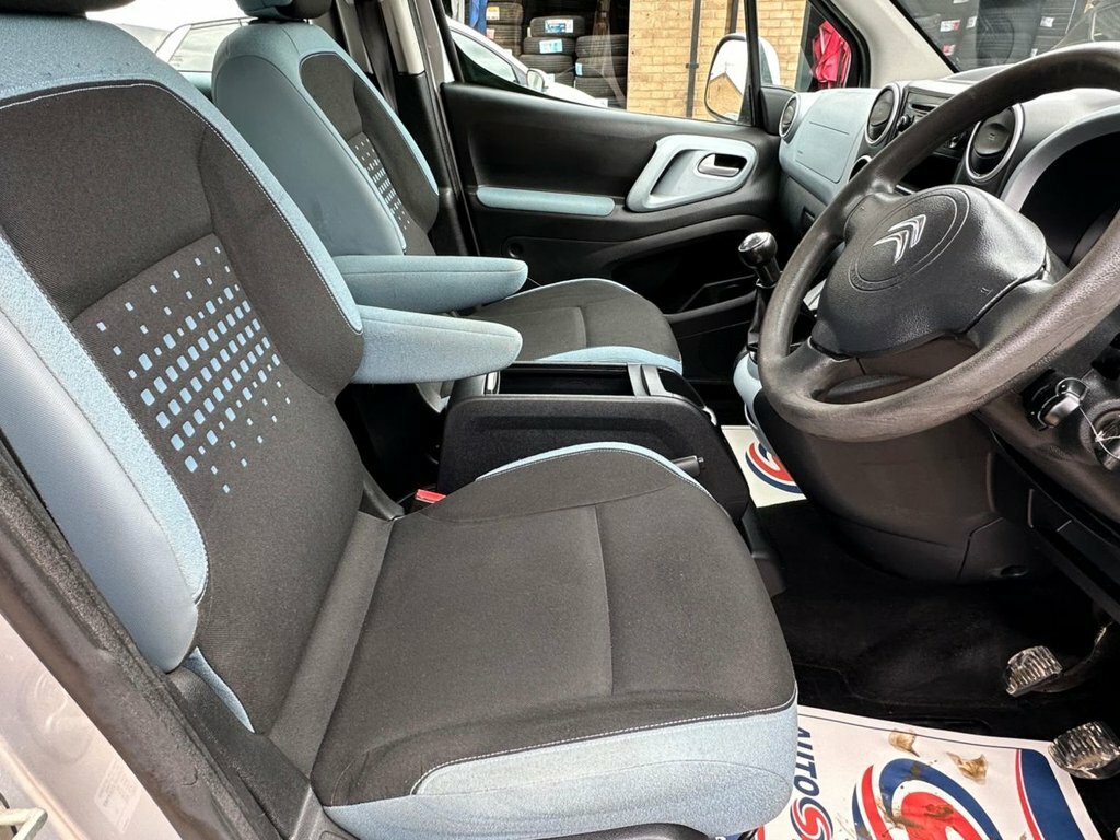 Citroen Berlingo Hdi Vtr 5-Door Wheelchair Accssible With Low Miles Silver #32