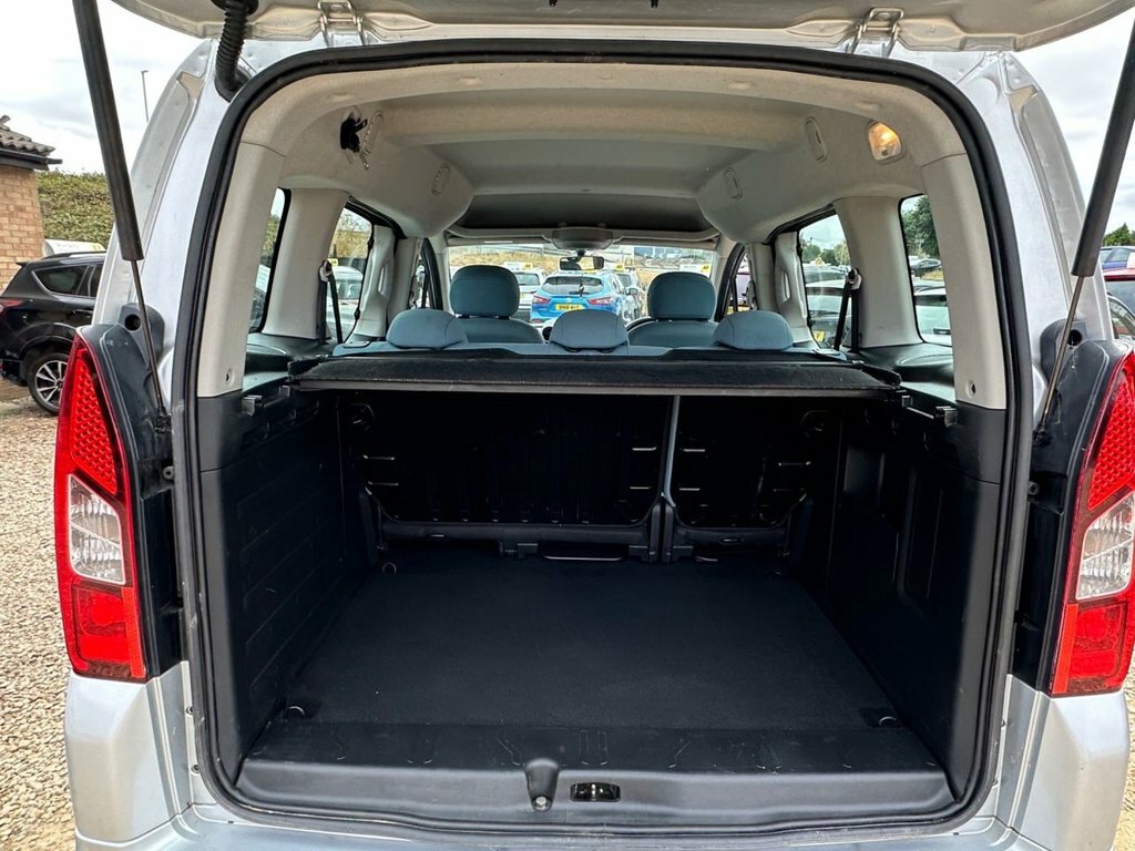Citroen Berlingo Hdi Vtr 5-Door Wheelchair Accssible With Low Miles Silver #45