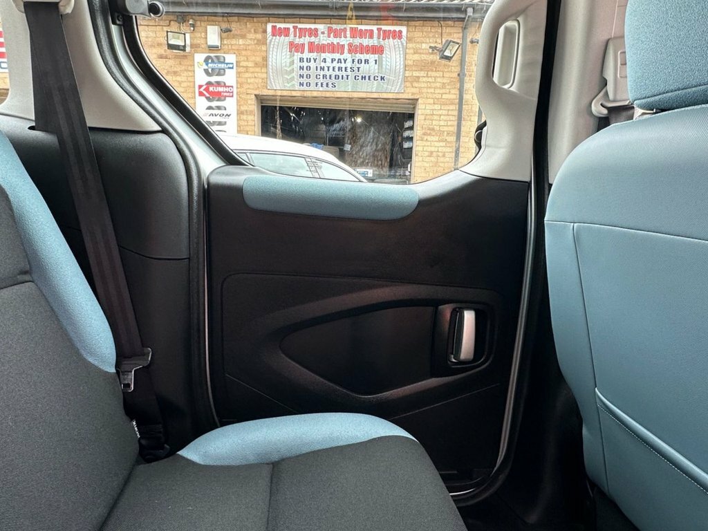 Citroen Berlingo Hdi Vtr 5-Door Wheelchair Accssible With Low Miles Silver #42