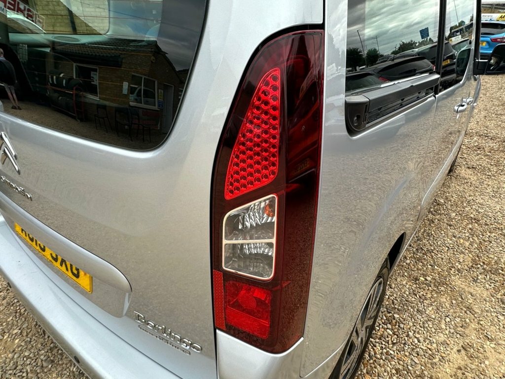 Citroen Berlingo Hdi Vtr 5-Door Wheelchair Accssible With Low Miles Silver #15