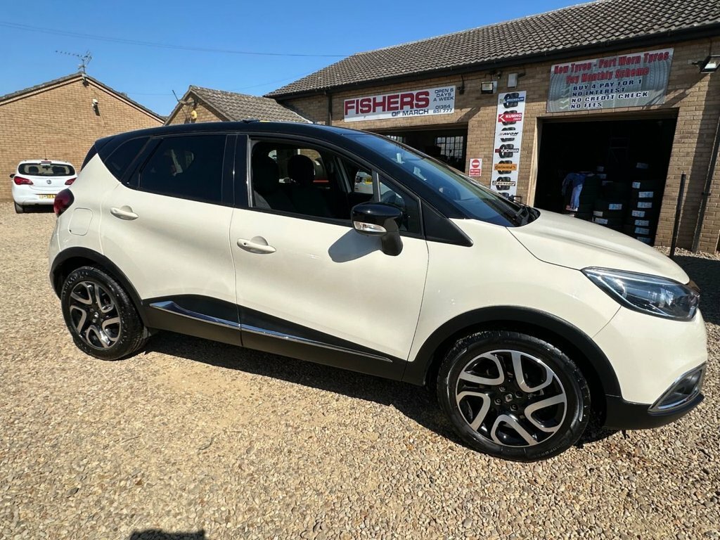 Renault Captur 1.5L Dynamique S Nav White #4