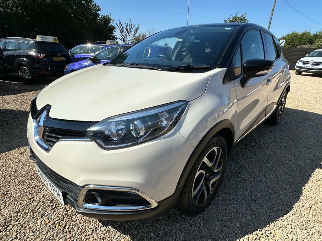 Renault Captur 1.5L Dynamique S Nav White
