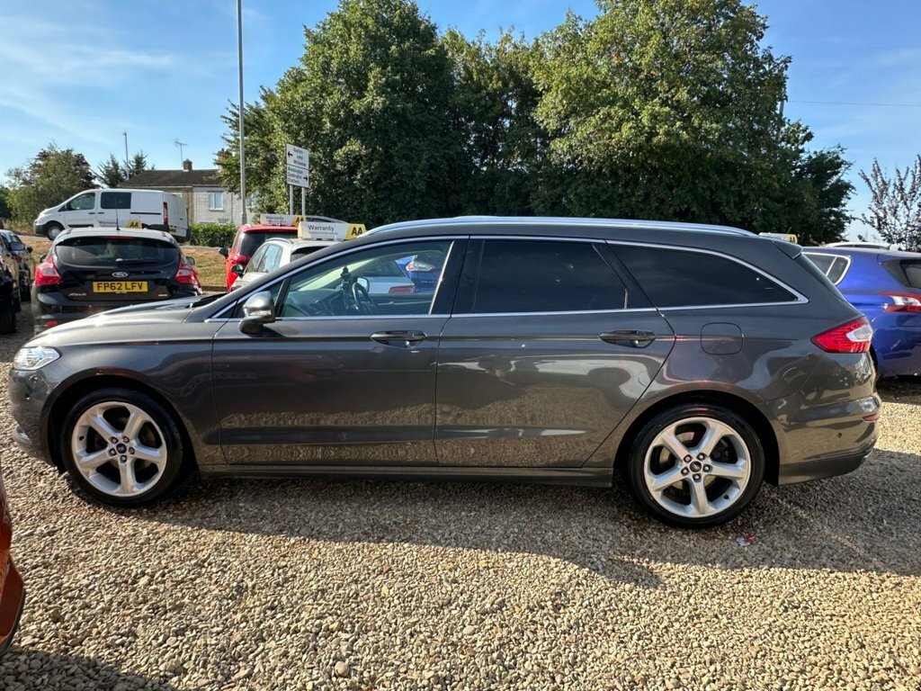Ford Mondeo 2L Titanium Grey #6