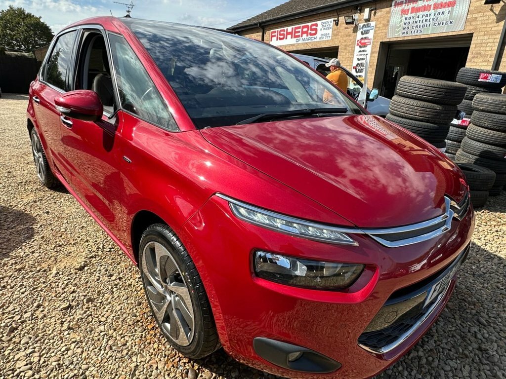 Citroen C4 Picasso 1.6L Exclusive Red #3