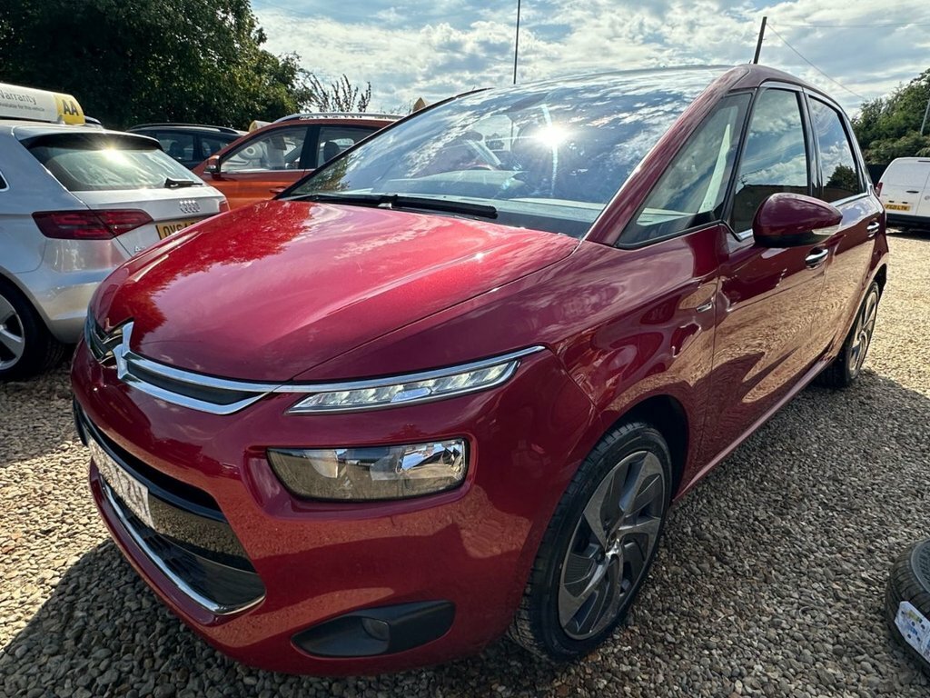 Citroen C4 Picasso 1.6L Exclusive Red