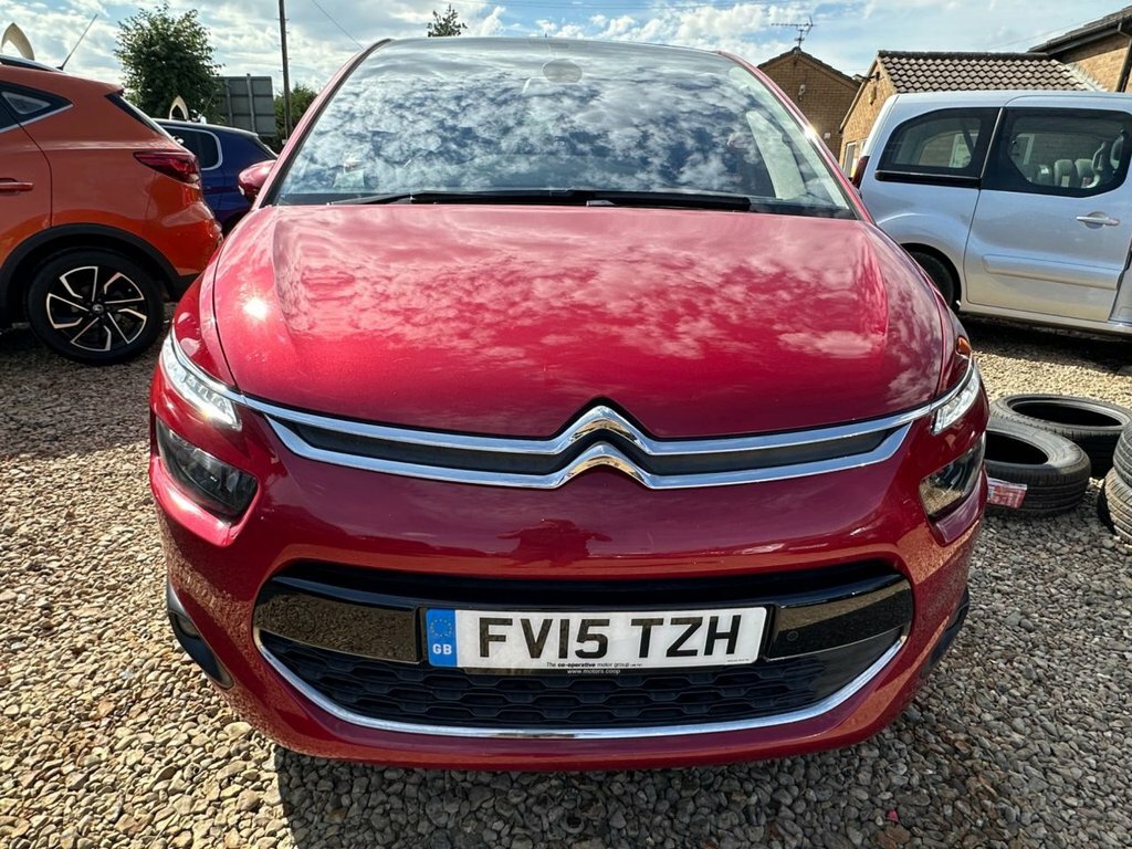 Citroen C4 Picasso 1.6L Exclusive Red #2