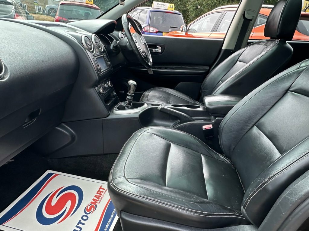 Nissan Qashqai 1.5 Dci N-tec Suv 2Wd Euro 5 11 White #59