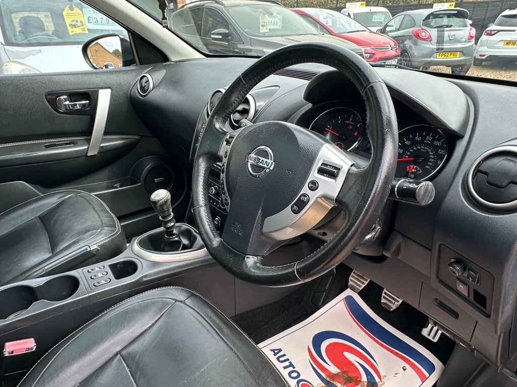 Nissan Qashqai 1.5 Dci N-tec Suv 2Wd Euro 5 11 White #28