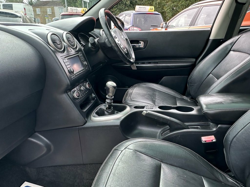 Nissan Qashqai 1.5 Dci N-tec Suv 2Wd Euro 5 11 White #61